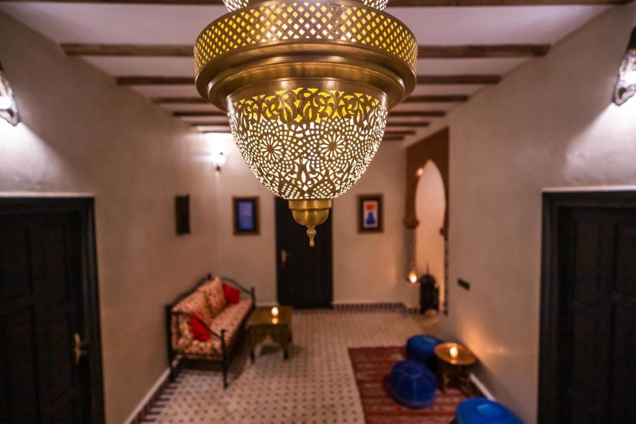 Riad Les Jardins De 梅尔祖卡 外观 照片