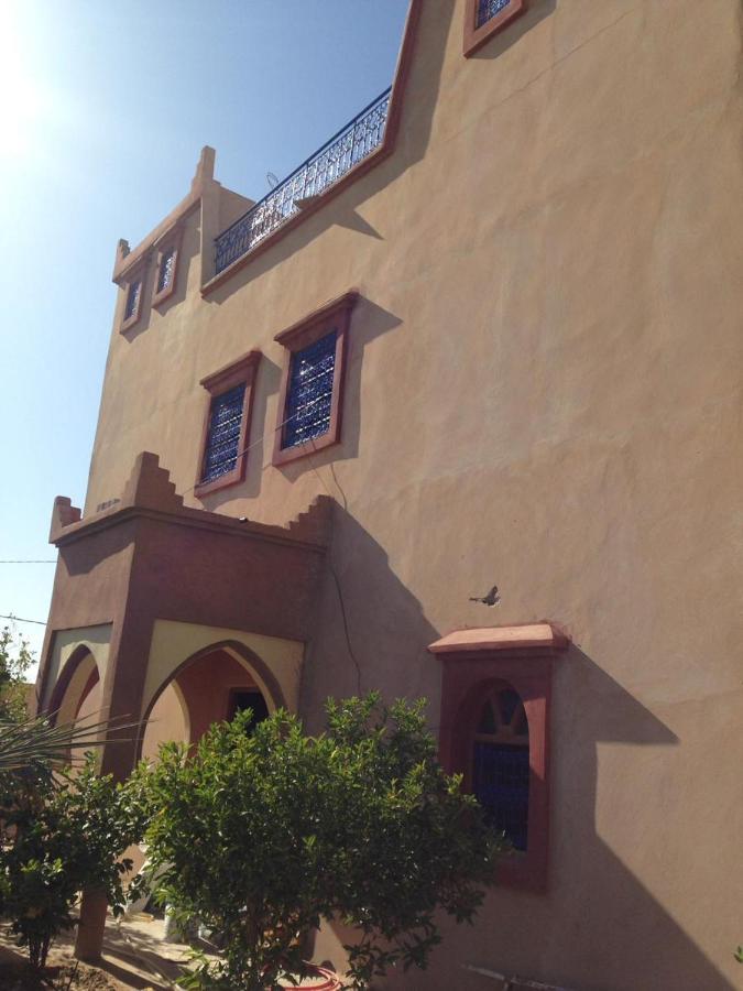 Riad Les Jardins De 梅尔祖卡 外观 照片